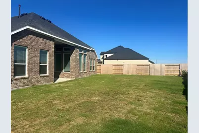 2502 Shallow Lake Drive, Iowa Colony, TX 77583 - Photo 23