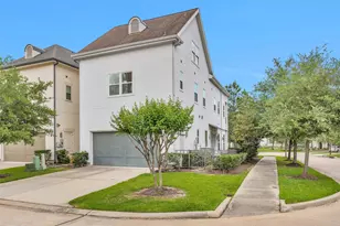 270 Green Blvd, Shenandoah, TX 77384 - Photo 49