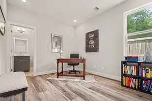 1608 Harrington St, Houston, TX 77009 - Photo 11