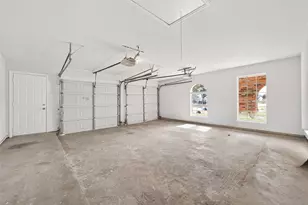 1802 Terrence Dr, Stafford, TX 77477 - Photo 27