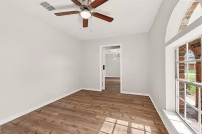 1802 Terrence Drive, Stafford, TX 77477 - Photo 15