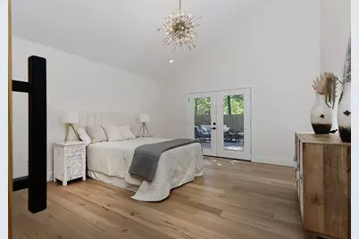 16 Crinkleroot Court, The Woodlands, TX 77380 - Photo 17