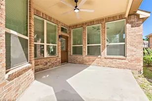 35 E Wolf Cabin Cir, Spring, TX 77389 - Photo 31