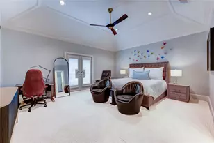 7615 Pine Ridge Terrace Rd, Houston, TX 77081 - Photo 17
