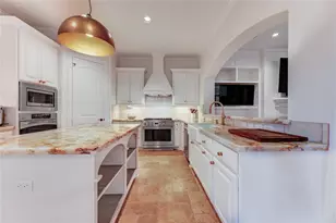 7615 Pine Ridge Terrace Rd, Houston, TX 77081 - Photo 15