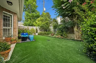 2907 Robinhood St, West University Place, TX 77005 - Photo 29