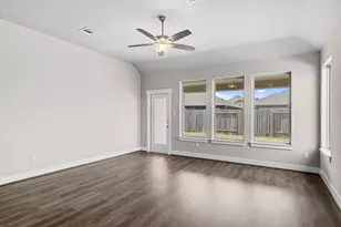 21713 Southern Vly Ln, New Caney, TX 77357 - Photo 5