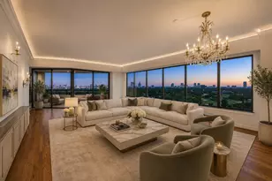101 Westcott St, Houston, TX 77007 - Photo 1