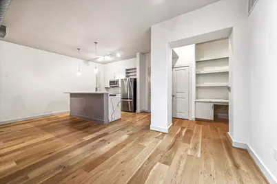 1901 Post Oak Boulevard #1206, Houston, TX 77056 - Photo 5
