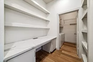 1901 Post Oak Blvd, Houston, TX 77056 - Photo 15