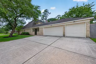 7911 Pine Green Ln, Humble, TX 77346 - Photo 39