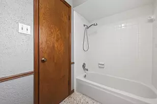 7911 Pine Green Ln, Humble, TX 77346 - Photo 33