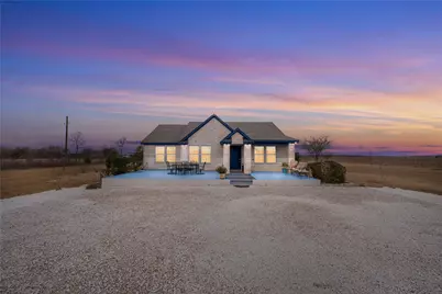 8307 W Green Leaf Street, Brookshire, TX 77423 - Photo 1