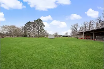 14077 Hamshire Road, Hamshire, TX 77622 - Photo 33