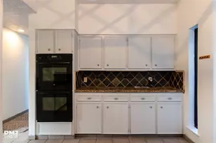 6770 Lexington Dr, Beaumont, TX 77706 - Photo 7