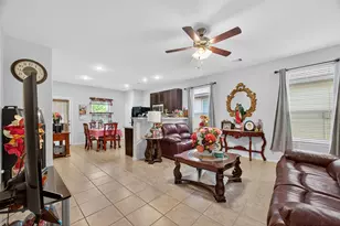 9707 Vanessa Glen Ct, Houston, TX 77044 - Photo 7