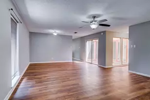 16023 Havenhurst Dr, Houston, TX 77059 - Photo 5