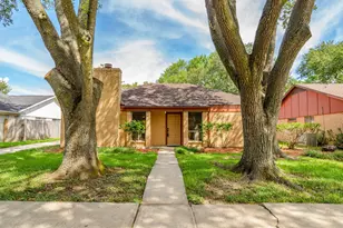 16023 Havenhurst Dr, Houston, TX 77059 - Photo 1