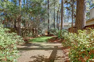 12 Fairmeade Bend Dr, The Woodlands, TX 77381 - Photo 29