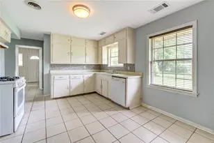1817 Benbow Wy, Houston, TX 77080 - Photo 17