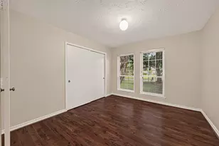 2743 N Larkspur Cir, Pearland, TX 77584 - Photo 15