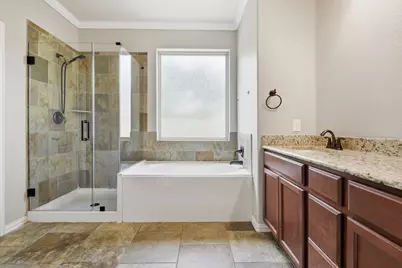 7 Maple Mill Court, Conroe, TX 77301 - Photo 11