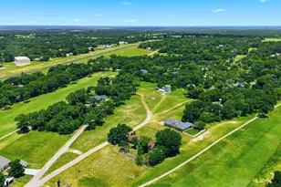 22 Patio Dr, Hilltop Lakes, TX 77871 - Photo 35