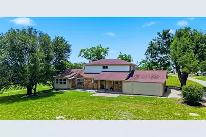 22 Patio Drive, Hilltop Lakes, TX 77871 - Photo 3