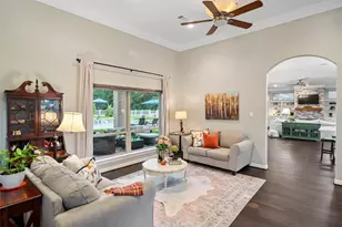 11500 Majestic Dr, Montgomery, TX 77316 - Photo 9