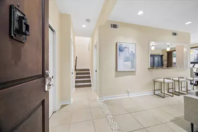 115 Litchfield Lane, Houston, TX 77024 - Photo 9