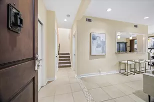 115 Litchfield Ln, Houston, TX 77024 - Photo 9
