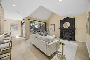 115 Litchfield Ln, Houston, TX 77024 - Photo 1