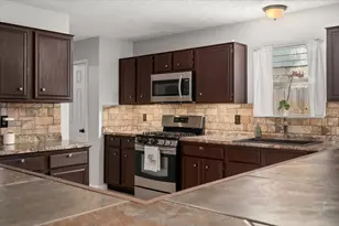 21475 Palace Pines Dr, Kingwood, TX 77339 - Photo 9