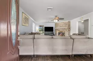 13816 Carolyn St, Santa Fe, TX 77517 - Photo 3