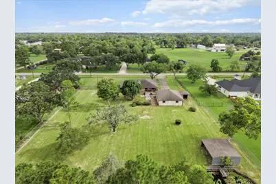 13816 Carolyn Street, Santa Fe, TX 77517 - Photo 29