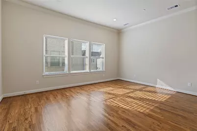2056 Fannin Station N, Houston, TX 77045 - Photo 25