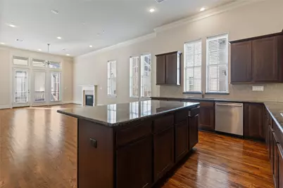 2056 Fannin Station N, Houston, TX 77045 - Photo 17