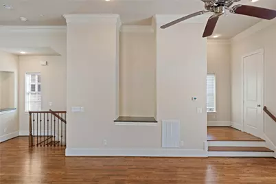 2056 Fannin Station N, Houston, TX 77045 - Photo 19