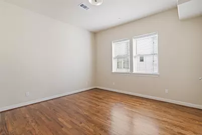 2056 Fannin Station N, Houston, TX 77045 - Photo 33