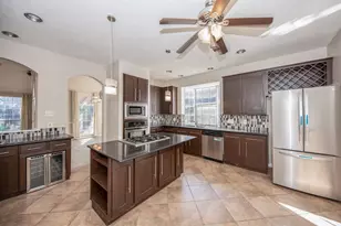 11527 Earley Forest Ln, Houston, TX 77043 - Photo 11