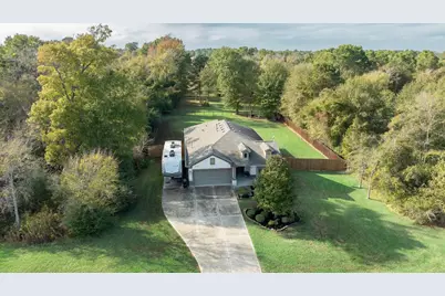 13874 Oak Manor Drive, Willis, TX 77318 - Photo 3