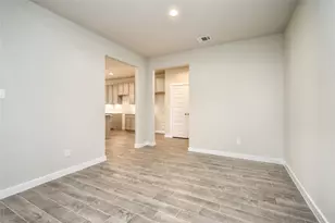 15207 Statice Trl, Houston, TX 77044 - Photo 5