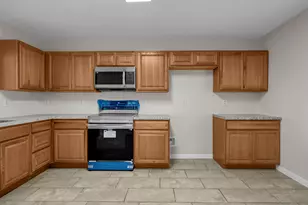 10486 Twin Circles Dr, Montgomery, TX 77356 - Photo 17