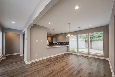 1623 Cherry Ridge Drive, Houston, TX 77077 - Photo 5