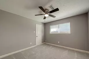 1623 Cherry Ridge Dr, Houston, TX 77077 - Photo 17