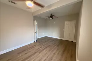 716 74th St, Houston, TX 77011 - Photo 7