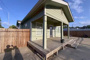716 74th St, Houston, TX 77011 - Photo 13