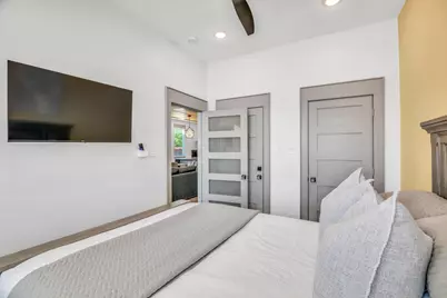 2401 33rd Street, Galveston, TX 77550 - Photo 25
