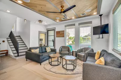 2401 33rd Street, Galveston, TX 77550 - Photo 9