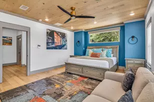 2401 33rd St, Galveston, TX 77550 - Photo 29